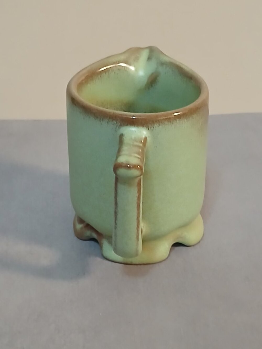 Frankoma Pottery "Plainsman Green" Small Creamer - Picture 3 of 7